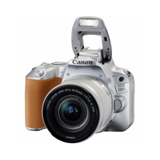 

Canon EOS 200D Kit (18-55 STM)