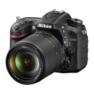 

Nikon D7200 kit 18-140mm