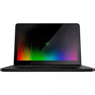 

Razer Blade 15 (RZ09-02705E76-R3U1)