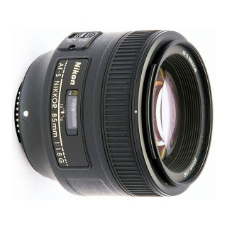 

Nikon AF-S Nikkor 85mm f/1.8G